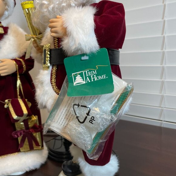 Vintage Christmas Trim A Home made exclusively for KMart - 3 piece Set Animatron - Picture 4 of 8